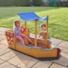 Bac à Sable Bateau – Le Jardin Devient Leur Plage